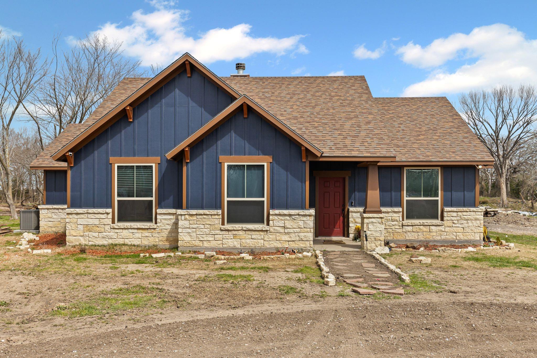 Royse City, Texas, 75135, United States, 3 Bedrooms Bedrooms, ,2 BathroomsBathrooms,Residential,For Sale,1975970