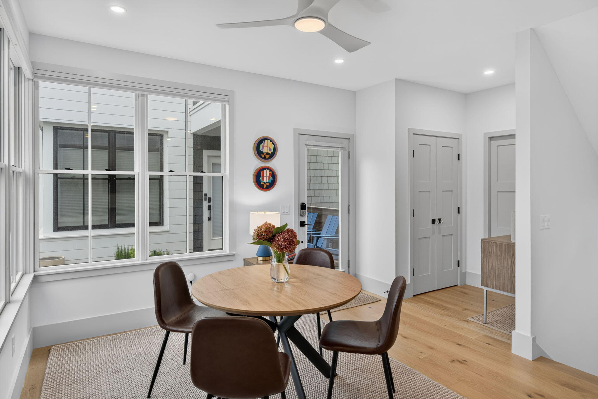  Arrive, Unpack & Enjoy—Turnkey Provincetown Living with a Private Patio & Pizza - 物件實景
