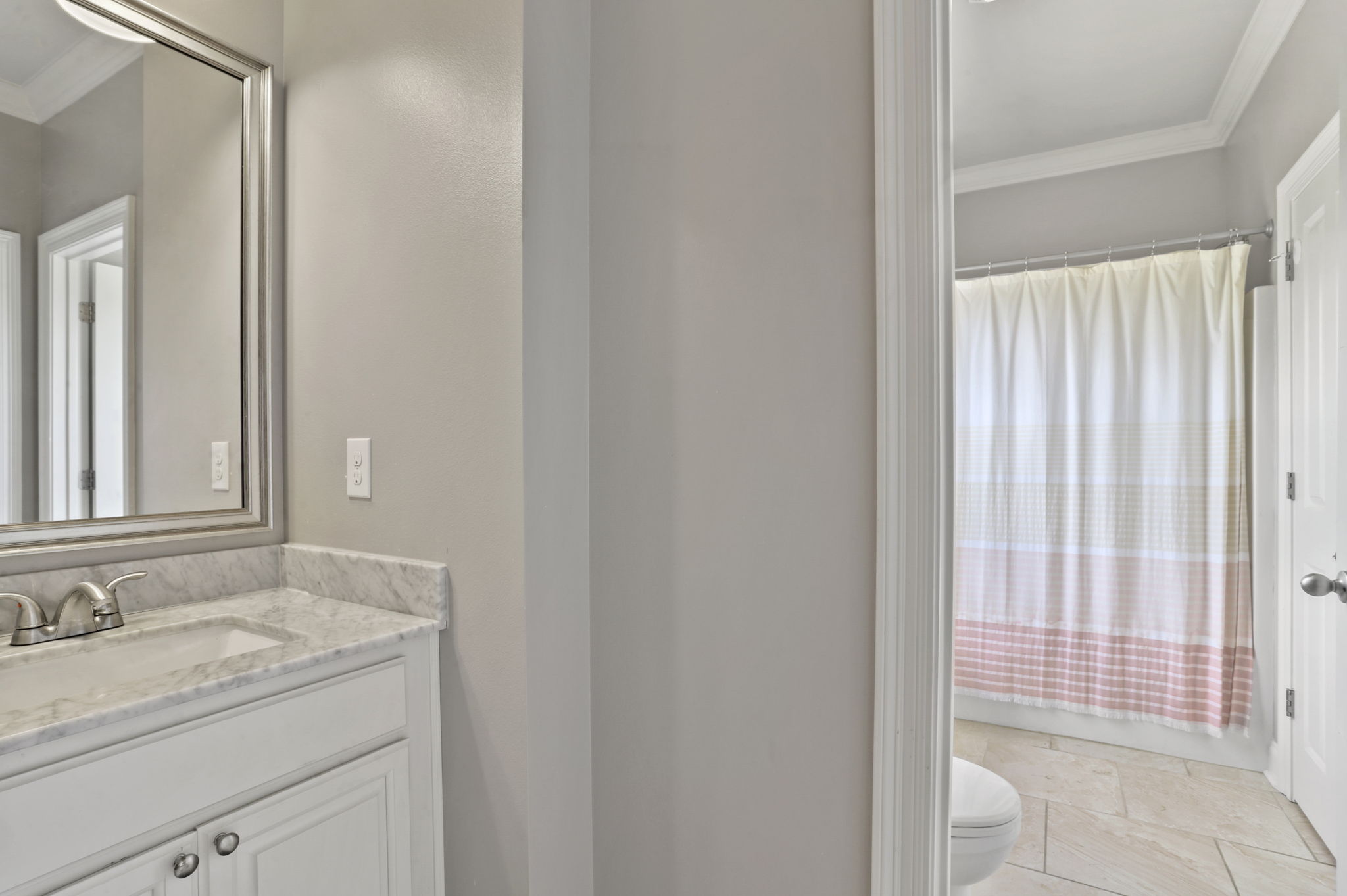 Zachary, Louisiana, 70791, United States, 4 Bedrooms Bedrooms, ,4 BathroomsBathrooms,Residential,For Sale,1868293