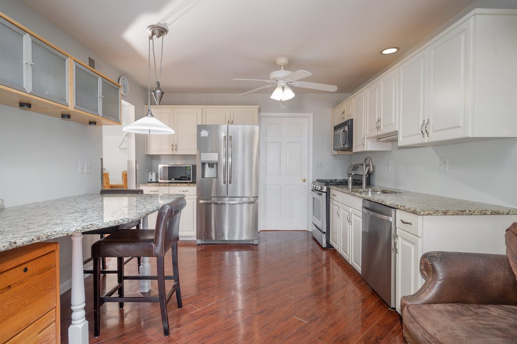 10 Shadowbrook Ln, Harding Township, New Jersey, 07960, United States, 2 Bedrooms Bedrooms, ,3 BathroomsBathrooms,Residential,For Sale,10 Shadowbrook Ln,1433753