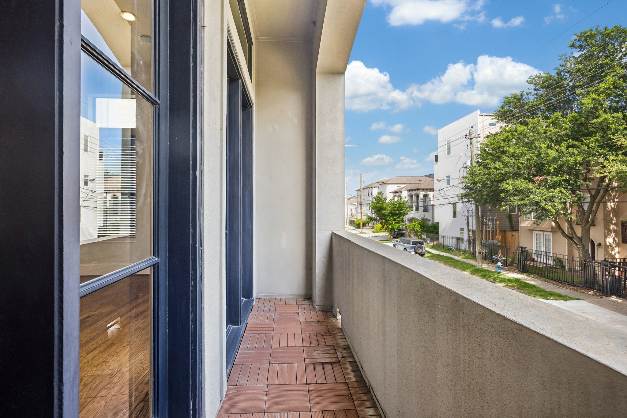  5718 Kansas Street D - 物件實景