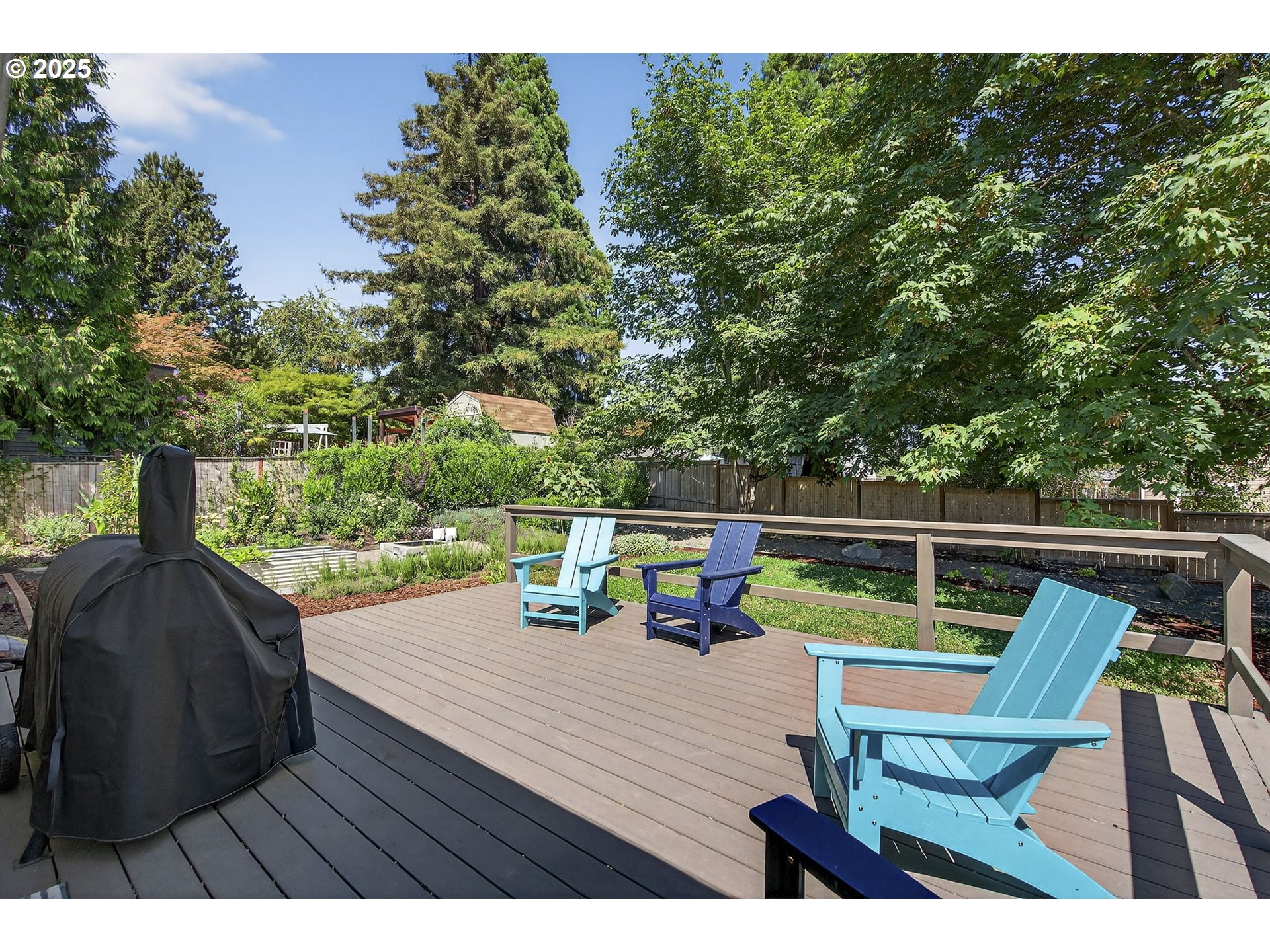 Dundee, Oregon, 97115, United States, 3 Bedrooms Bedrooms, ,2 BathroomsBathrooms,Residential,For Sale,1903917