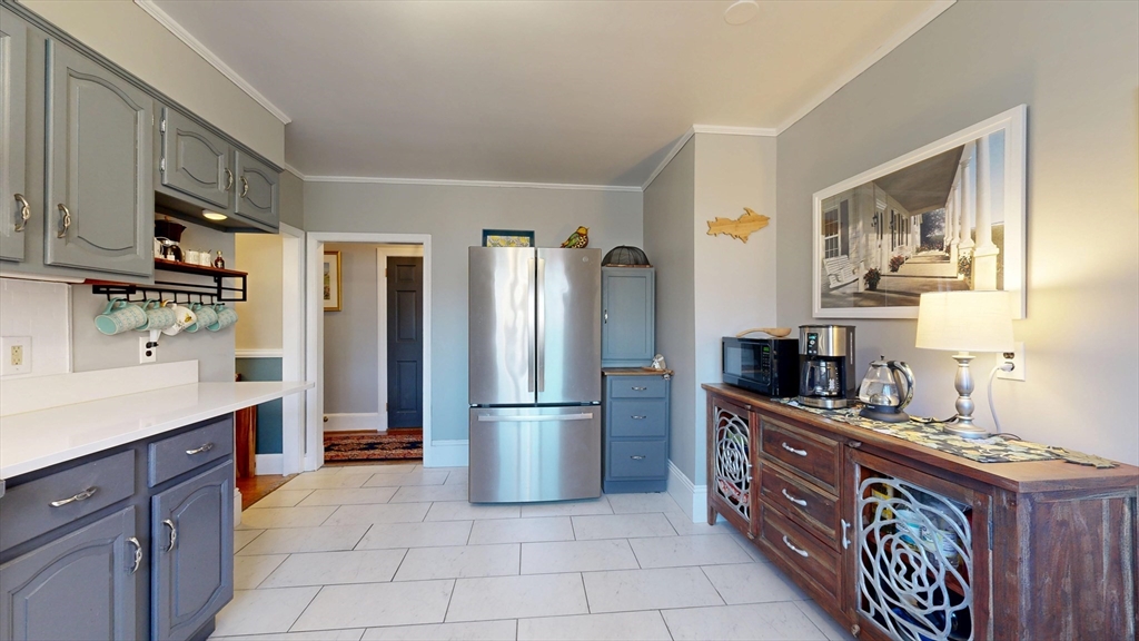 Reading, Massachusetts, 01867, United States, 3 Bedrooms Bedrooms, ,2 BathroomsBathrooms,Residential,For Sale,1976602