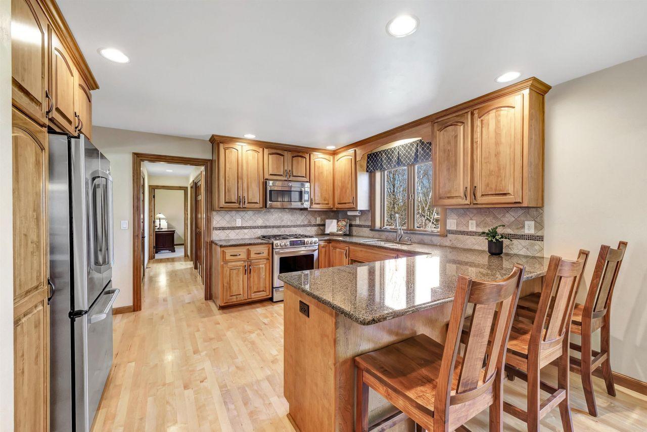GREEN BAY, Wisconsin, 54313, United States, 4 Bedrooms Bedrooms, ,3 BathroomsBathrooms,Residential,For Sale,1818283