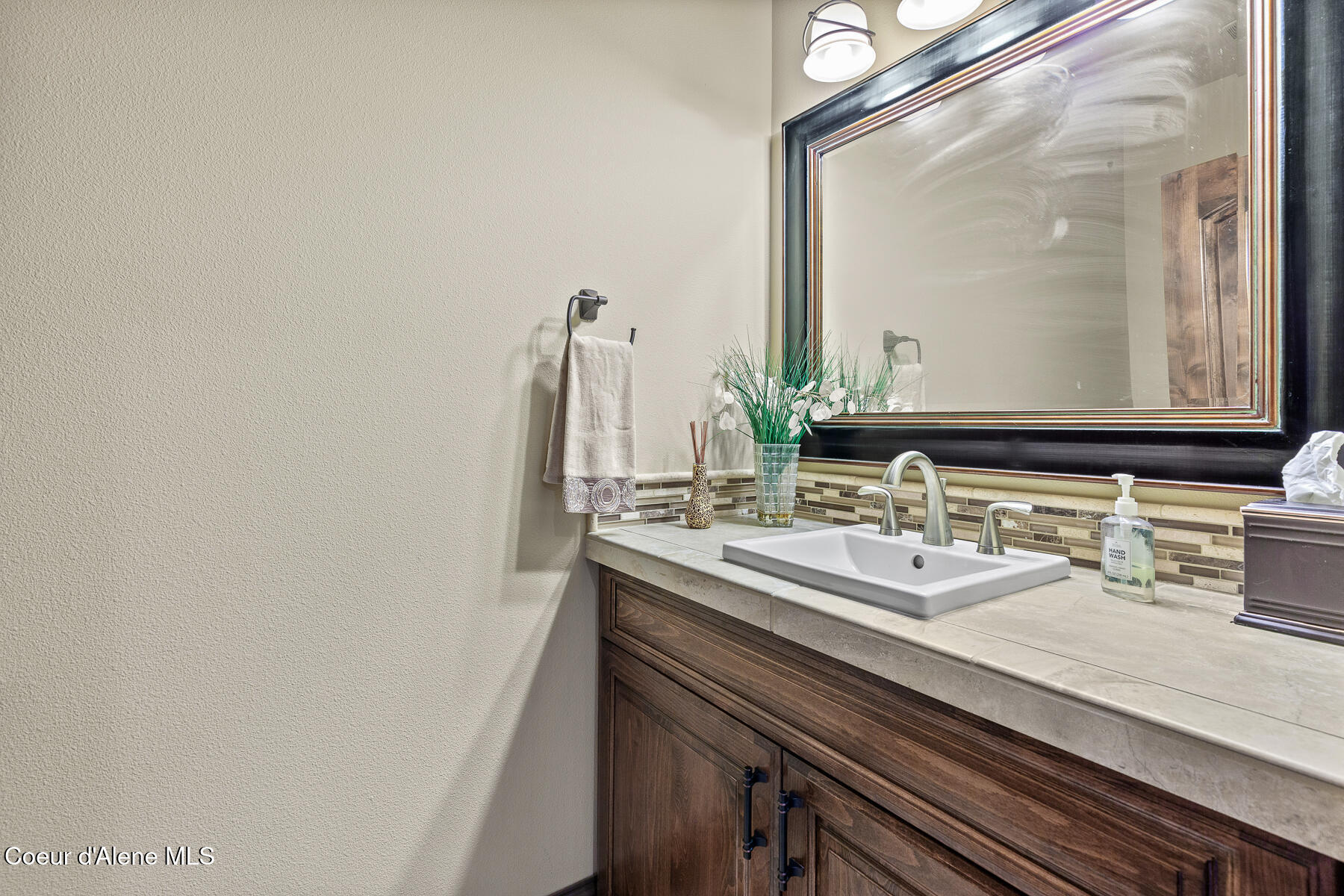 Coeur d'Alene, Idaho, 83814, United States, 5 Bedrooms Bedrooms, ,5 BathroomsBathrooms,Residential,For Sale,2014793