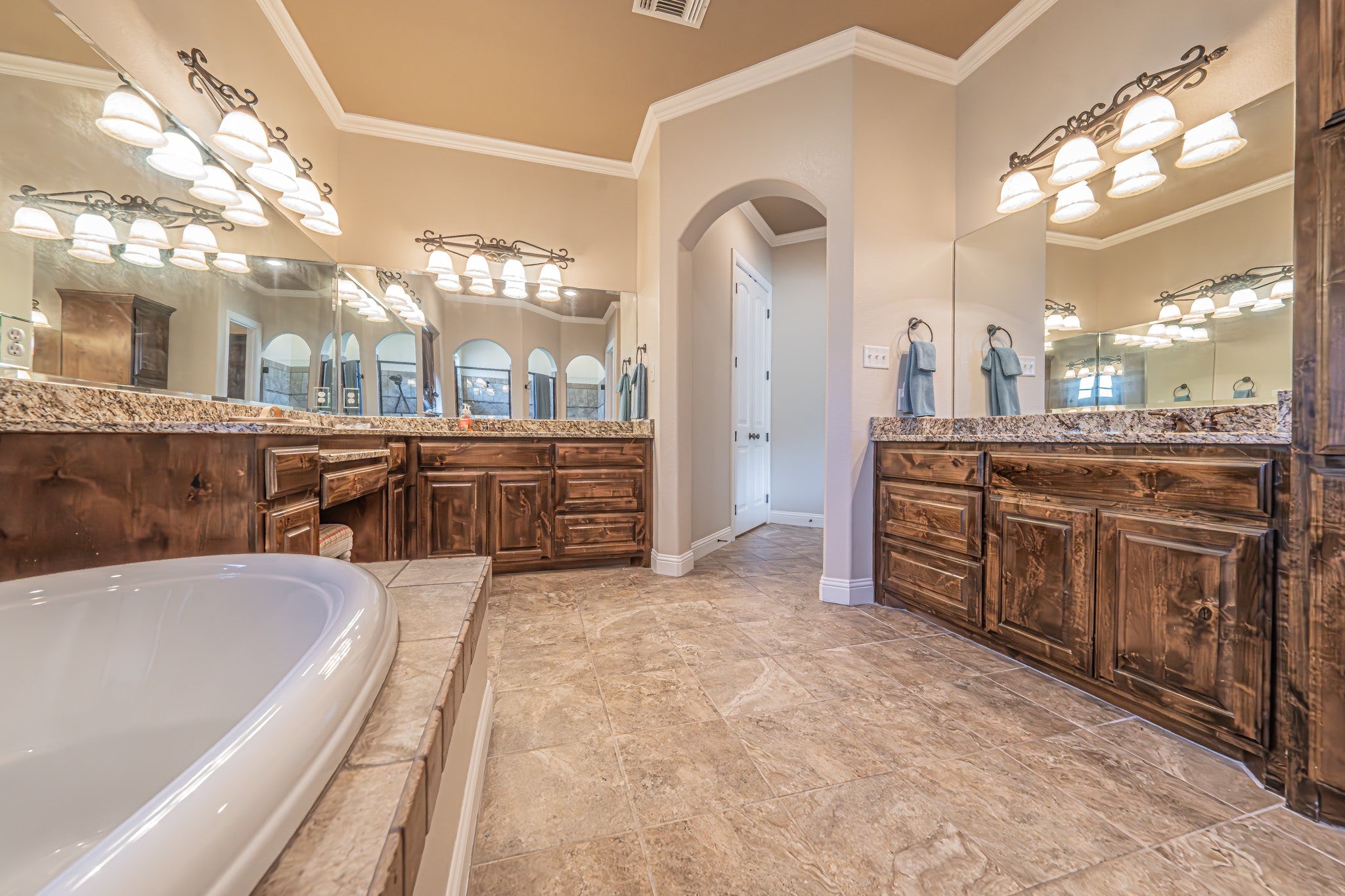 Aledo, Texas, 76008, United States, 4 Bedrooms Bedrooms, ,4 BathroomsBathrooms,Residential,For Sale,1982778