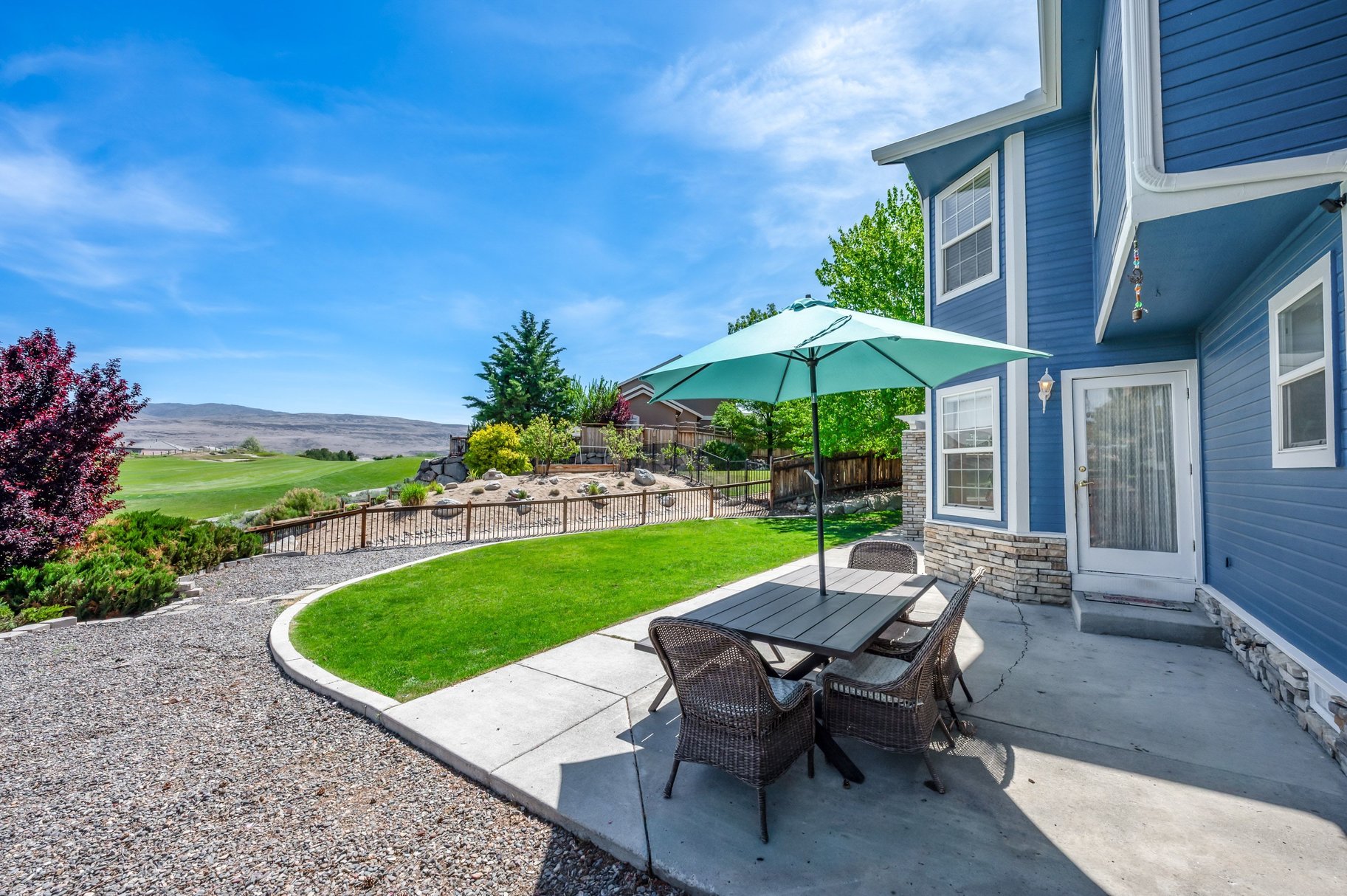  Private Fairway Retreat in Wingfield Springs - 物件實景