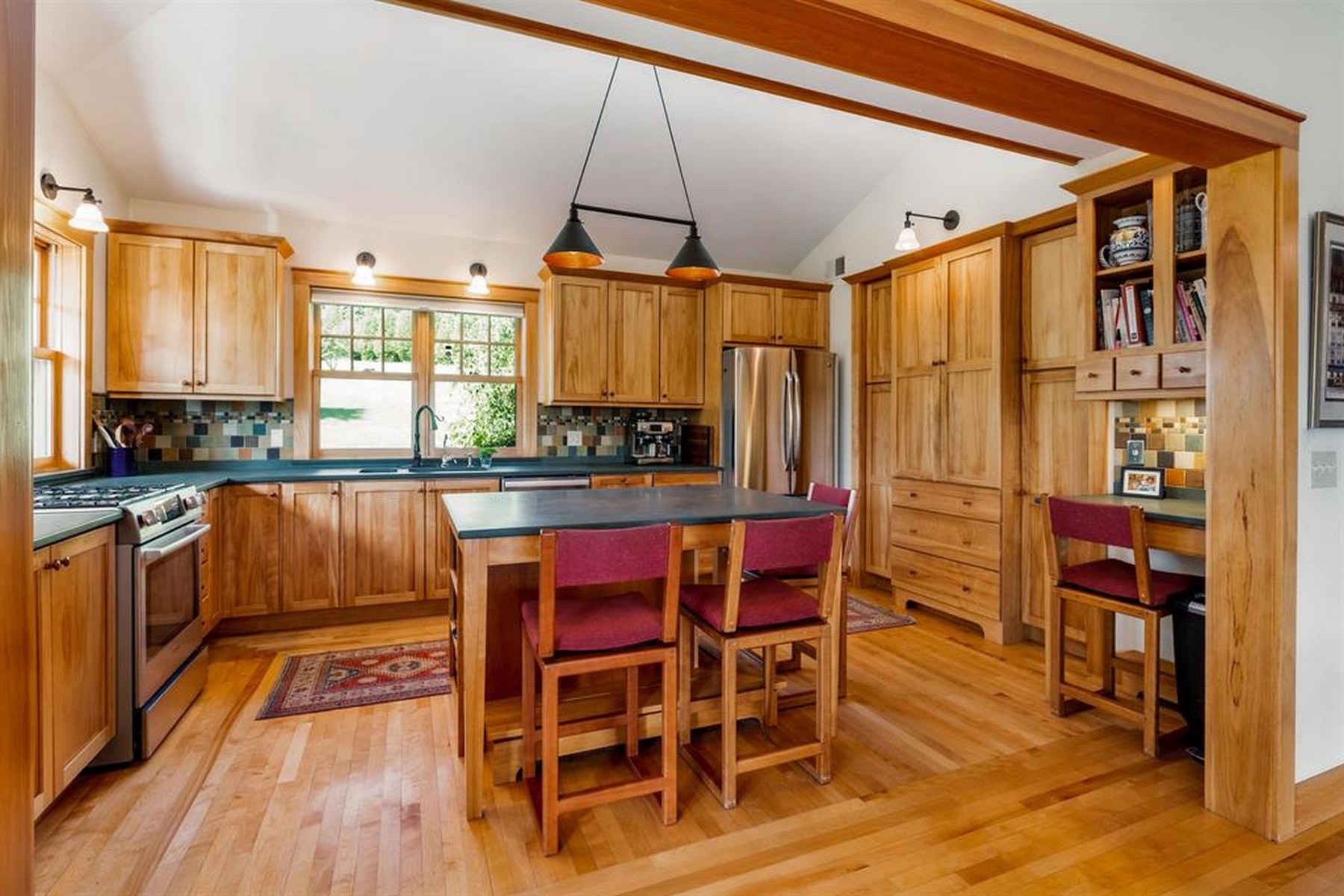  947 Oak Hill Road - 物件實景