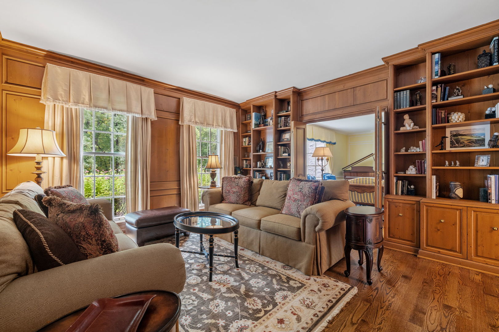 Joliet, Illinois, 60431, United States, 4 Bedrooms Bedrooms, ,5 BathroomsBathrooms,Residential,For Sale,1868408