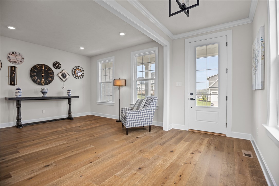 North Strabane, Pennsylvania, 15317, United States, 3 Bedrooms Bedrooms, ,3 BathroomsBathrooms,Residential,For Sale,1941695