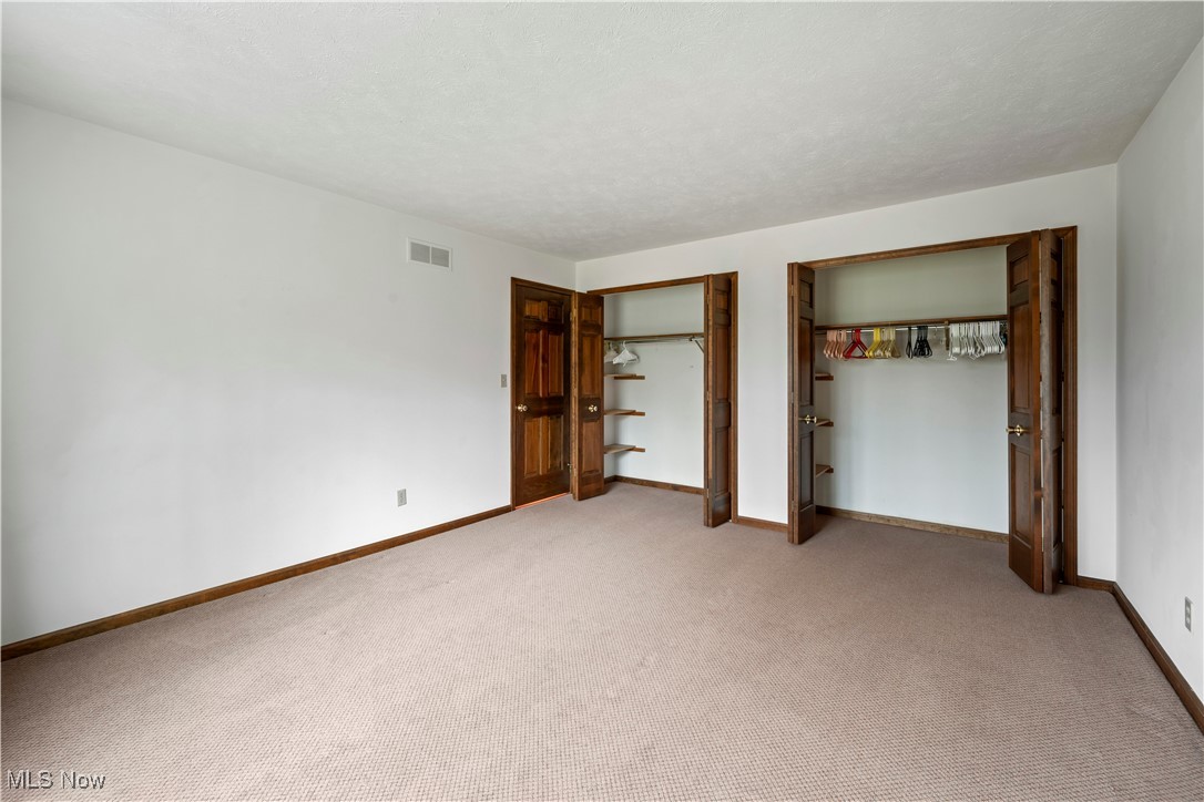 Novelty, Ohio, 44072, United States, 4 Bedrooms Bedrooms, ,3 BathroomsBathrooms,Residential,For Sale,1997729