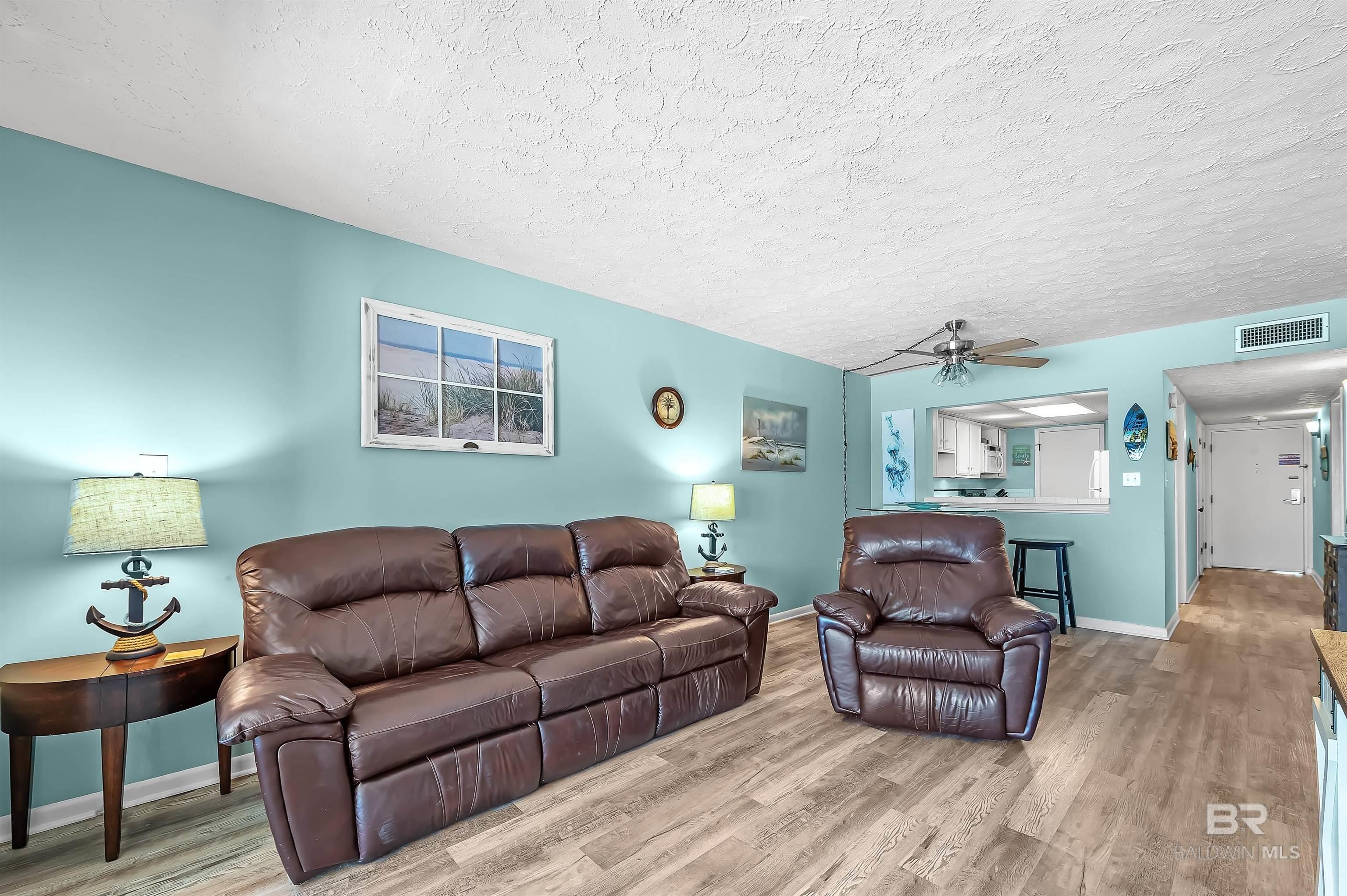 Gulf Shores, Alabama, 36542, United States, 2 Bedrooms Bedrooms, ,2 BathroomsBathrooms,Residential,For Sale,1982697