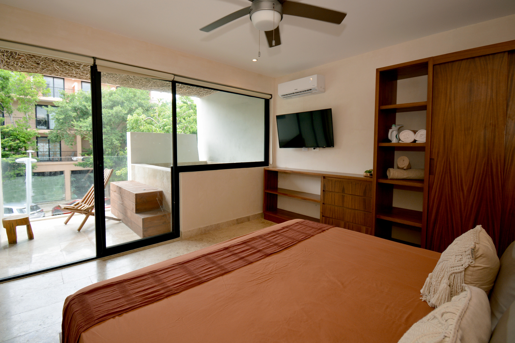 MODERN APARTMENT WITH PRIVATE POOL AND EXCLUSIVE DESIGN - 物件實景