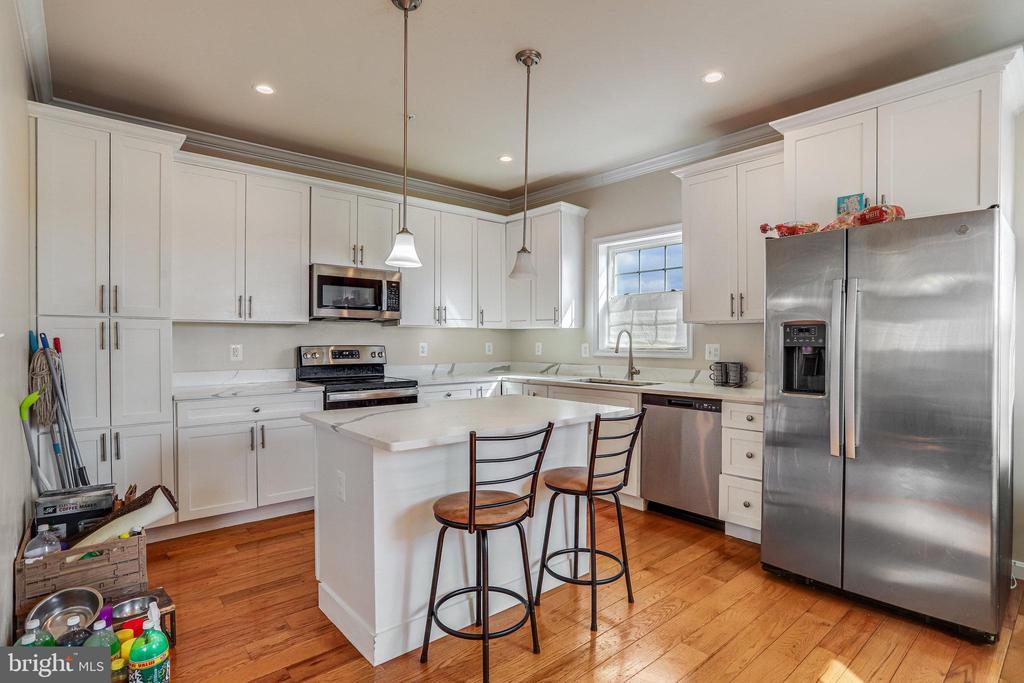 Washington, District of Columbia, 20032, United States, 4 Bedrooms Bedrooms, ,4 BathroomsBathrooms,Residential,For Sale,1983189