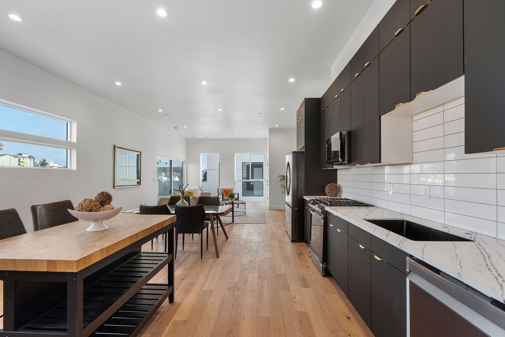  2600 N Glassell St - 物件實景