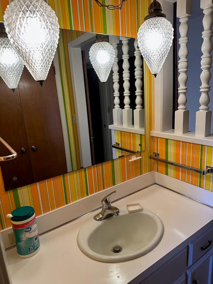 Fredericksburg, Texas, 78624, United States, 4 Bedrooms Bedrooms, ,2 BathroomsBathrooms,Residential,For Sale,1869551