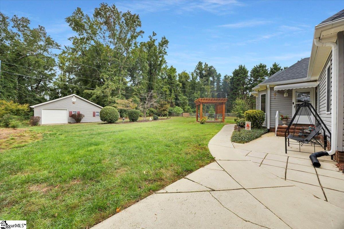 Greenville, South Carolina, 29617, United States, 4 Bedrooms Bedrooms, ,3 BathroomsBathrooms,Residential,For Sale,1955283