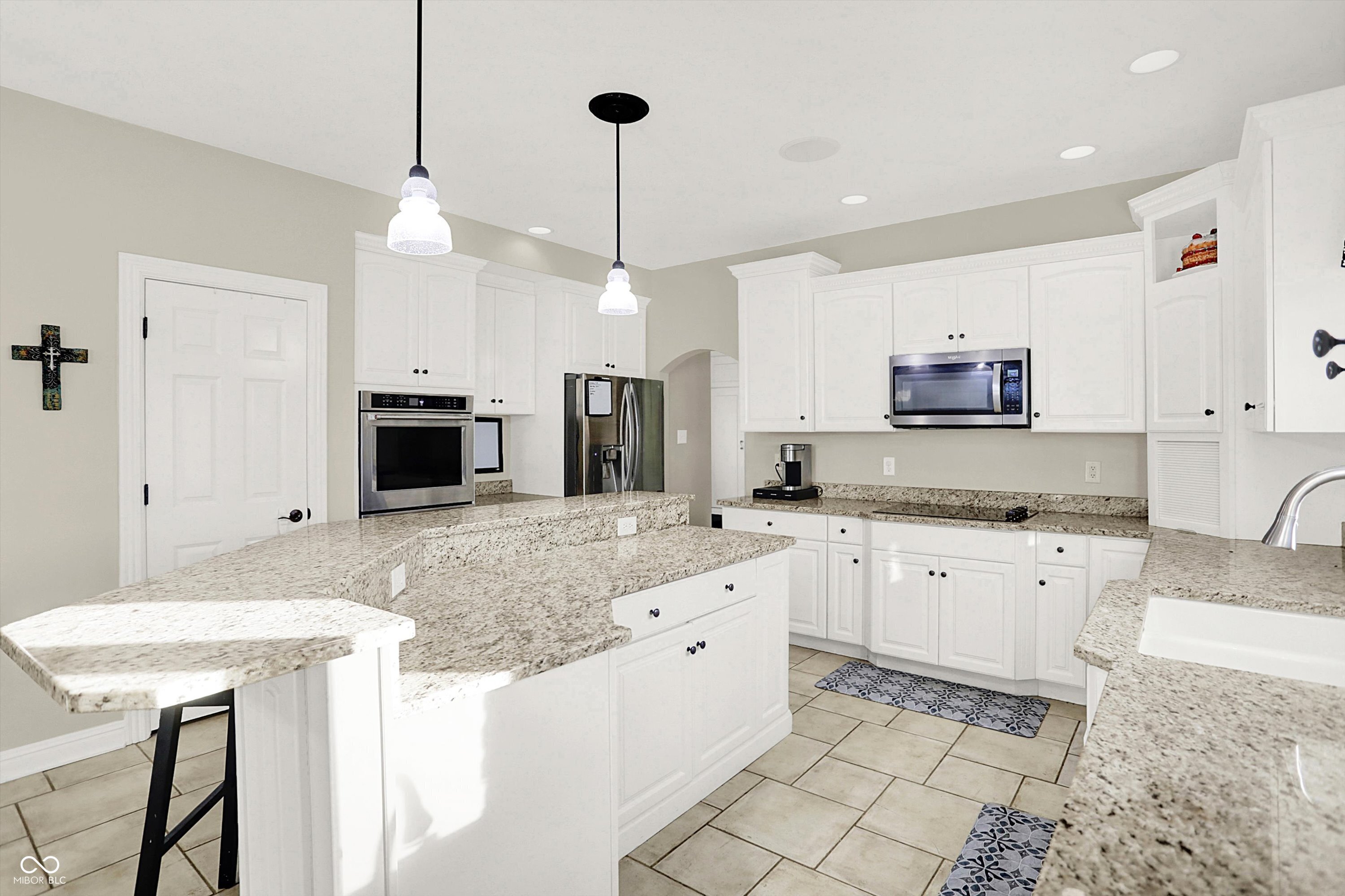 Fishers, Indiana, 46037, United States, 6 Bedrooms Bedrooms, ,5 BathroomsBathrooms,Residential,For Sale,1992348