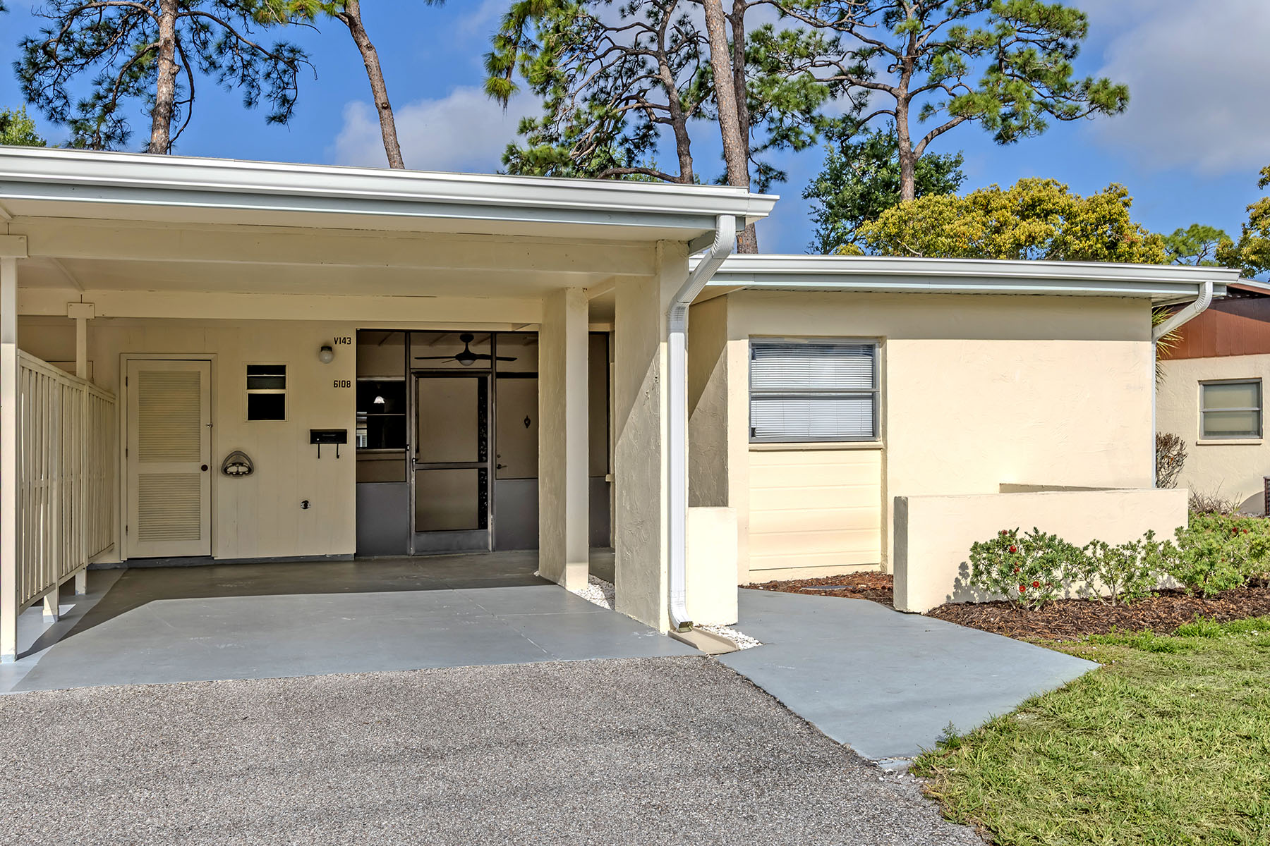  VILLAGE IN THE PINES - 物件實景