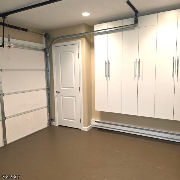 Fanwood Boro, New Jersey, 07023, United States, 4 Bedrooms Bedrooms, ,2 BathroomsBathrooms,Residential,For Sale,1991828