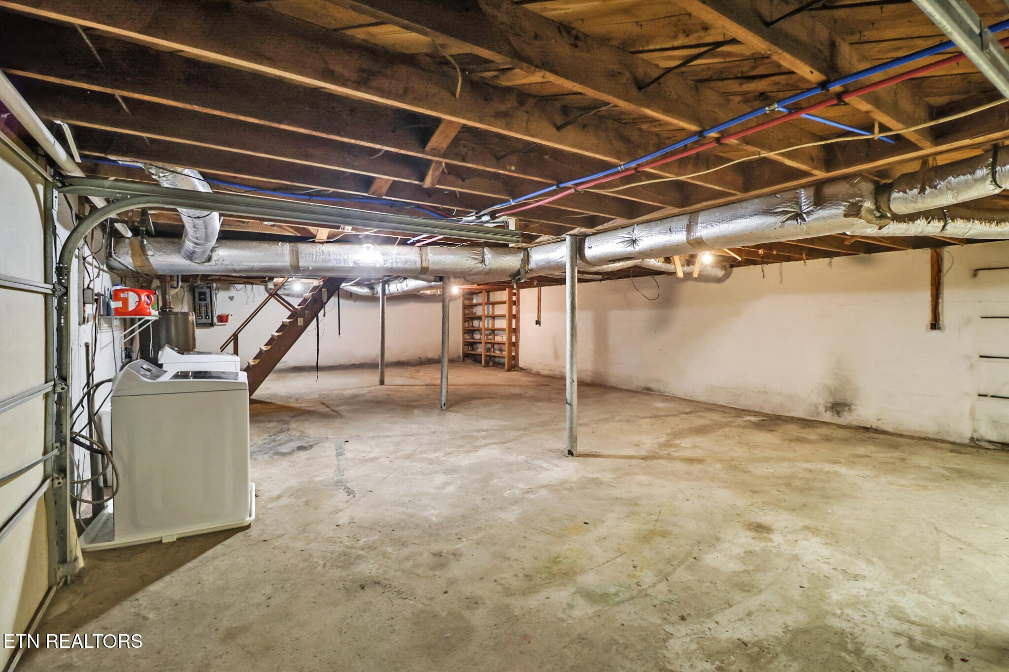 McMinnville, Tennessee, 37110, United States, 3 Bedrooms Bedrooms, ,1 BathroomBathrooms,Residential,For Sale,1976932