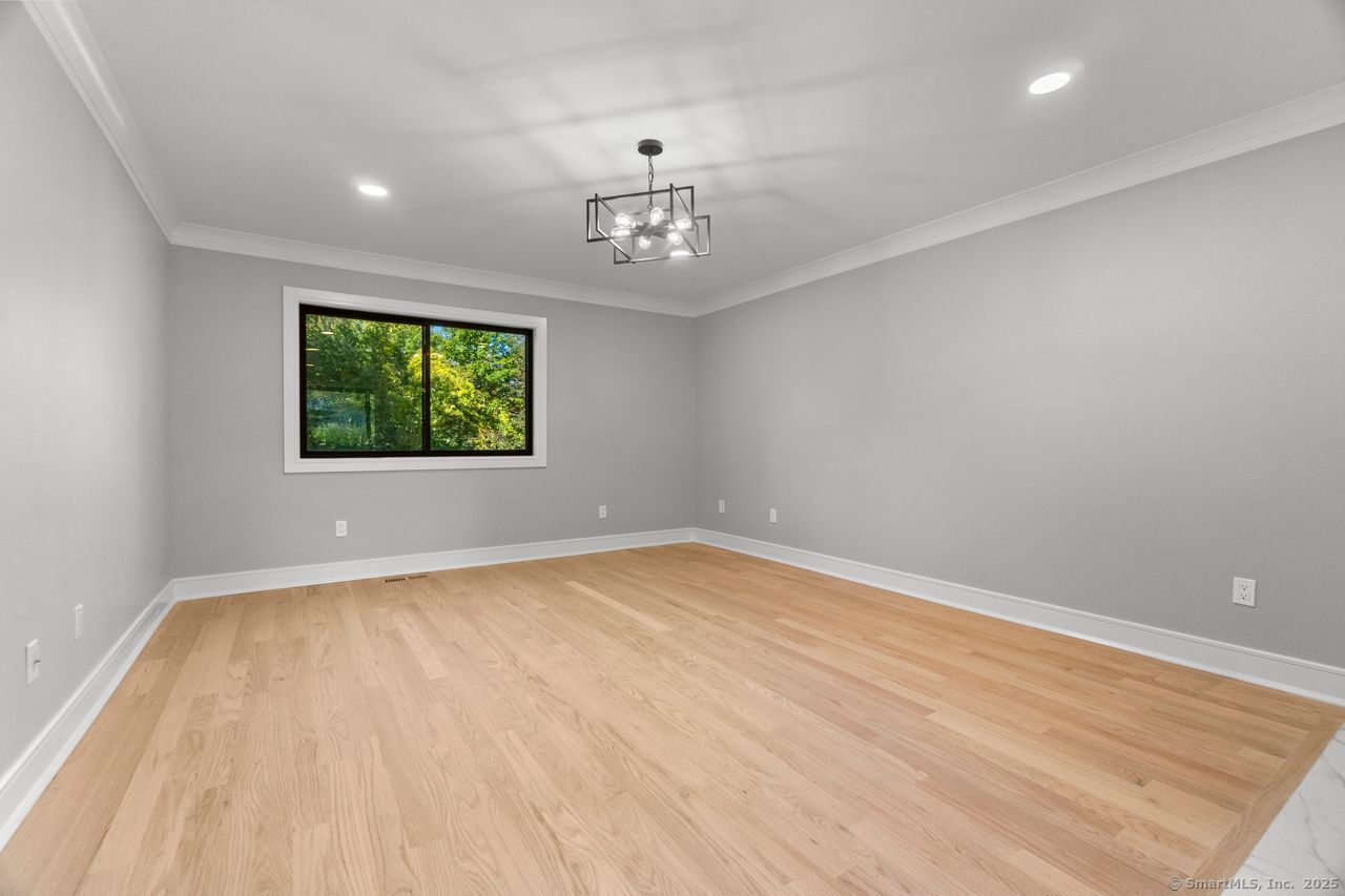 Old Saybrook, Connecticut, 06475, United States, 2 Bedrooms Bedrooms, ,2 BathroomsBathrooms,Residential,For Sale,1957011