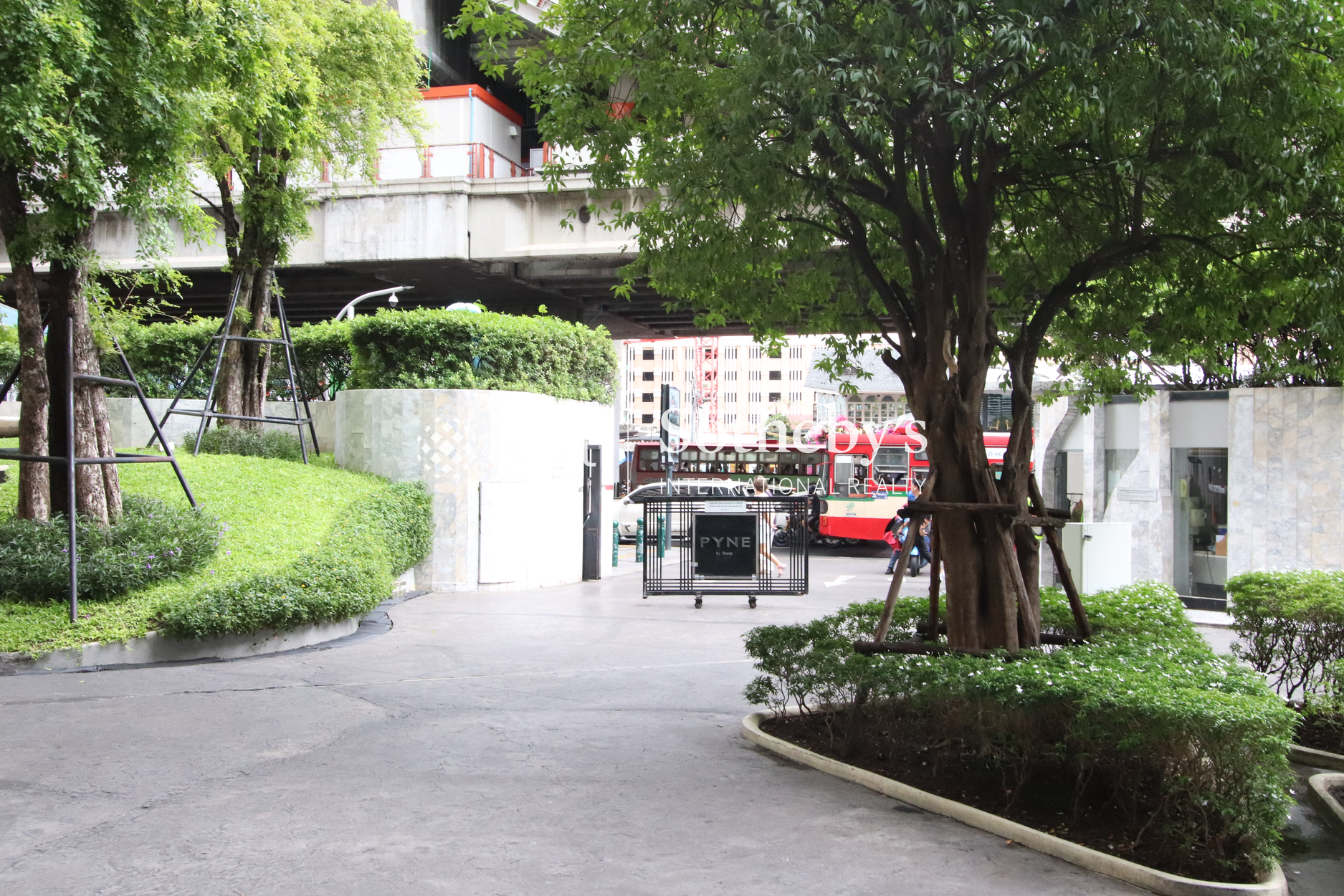  PYNE by Sansiri 2 Bed 2 Bath Duplex - 物件實景