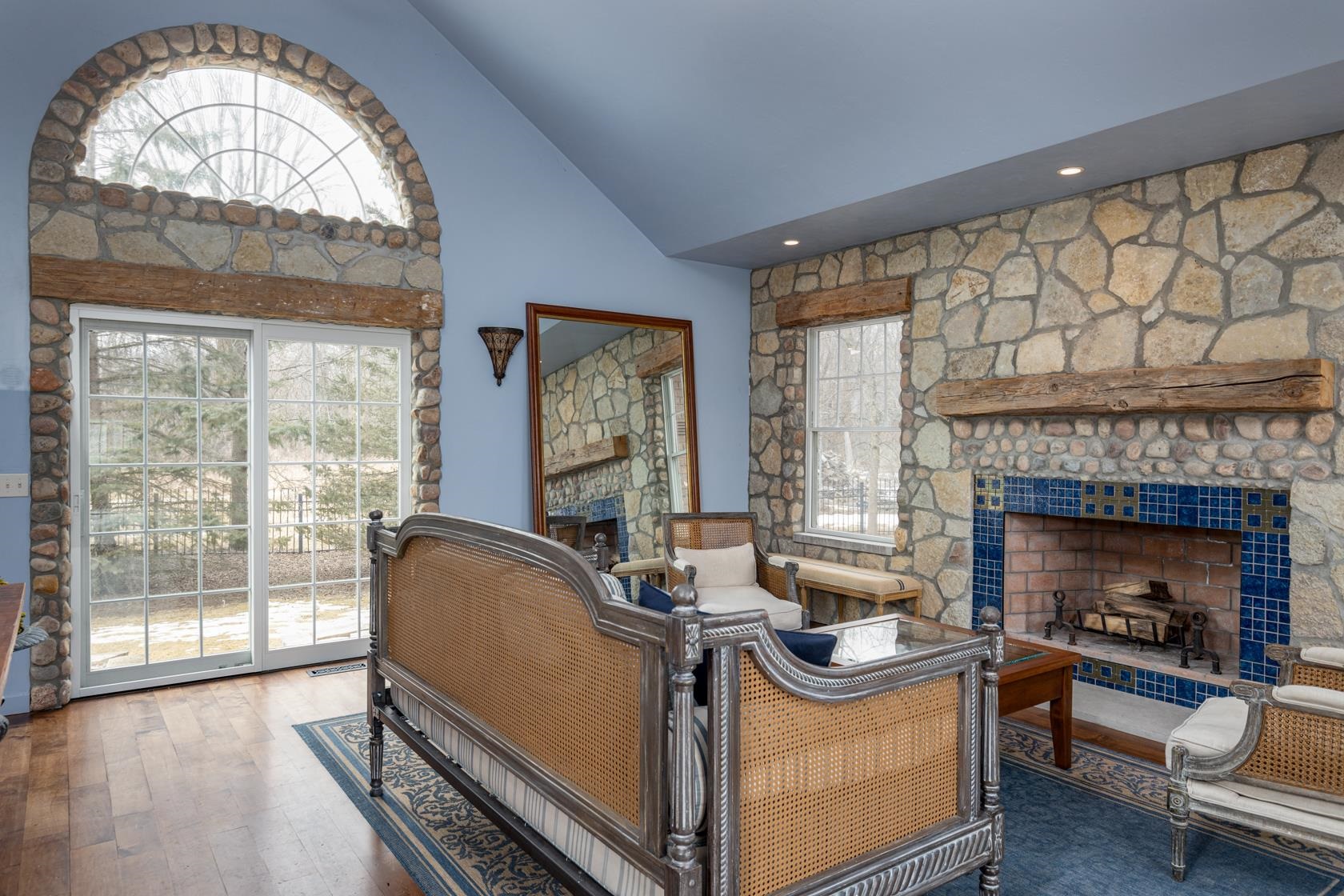 Hortonville, Wisconsin, 54944, United States, 4 Bedrooms Bedrooms, ,6 BathroomsBathrooms,Residential,For Sale,1983735