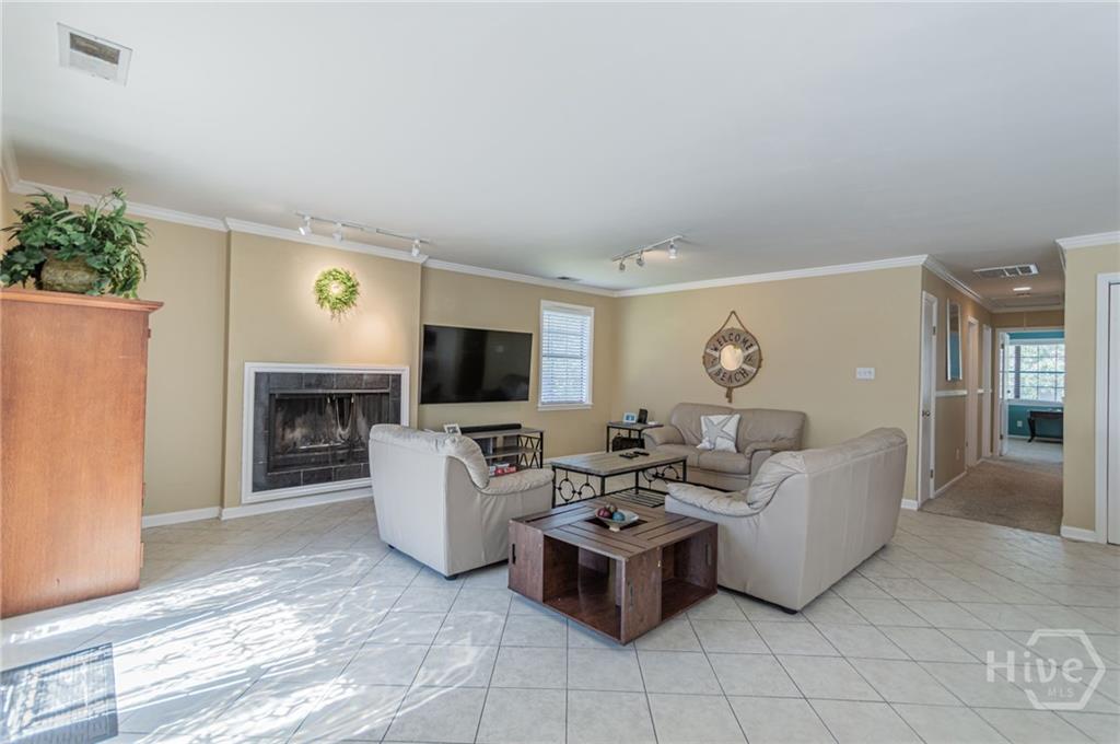 Tybee Island, Georgia, 31328, United States, 4 Bedrooms Bedrooms, ,3 BathroomsBathrooms,Residential,For Sale,1974608