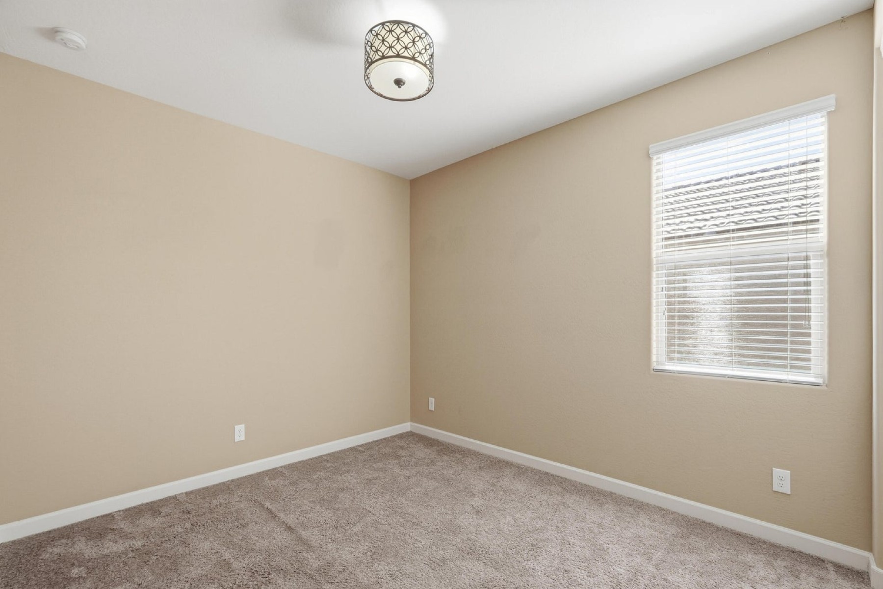  9413 W Georgia Avenue  Glendale, AZ - 物件實景