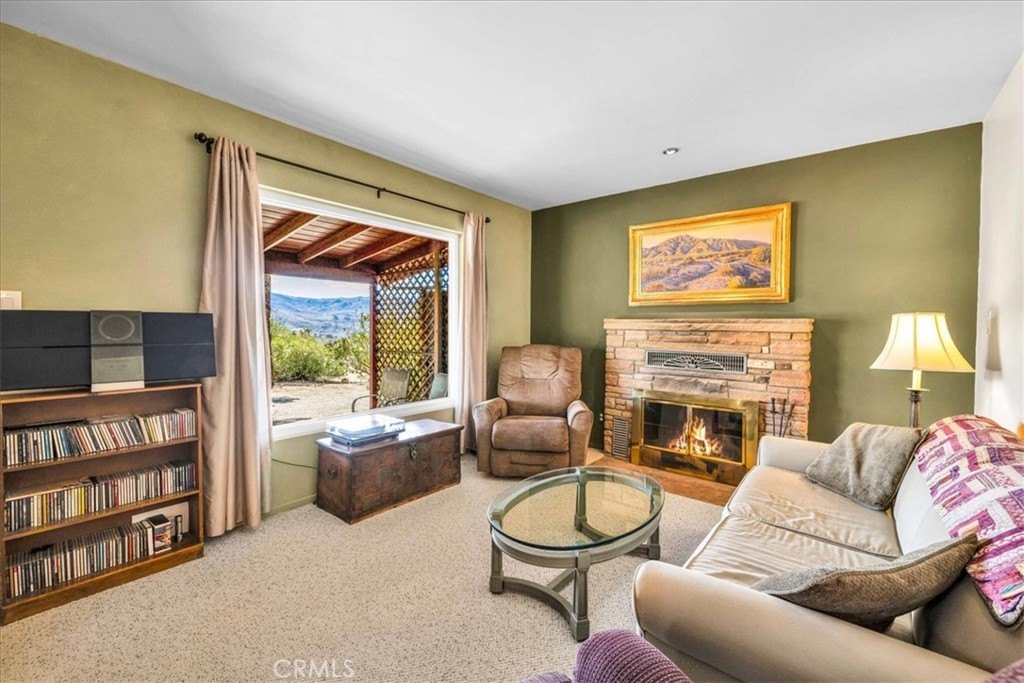 Joshua Tree, California, 92252, United States, 3 Bedrooms Bedrooms, ,2 BathroomsBathrooms,Residential,For Sale,1942307