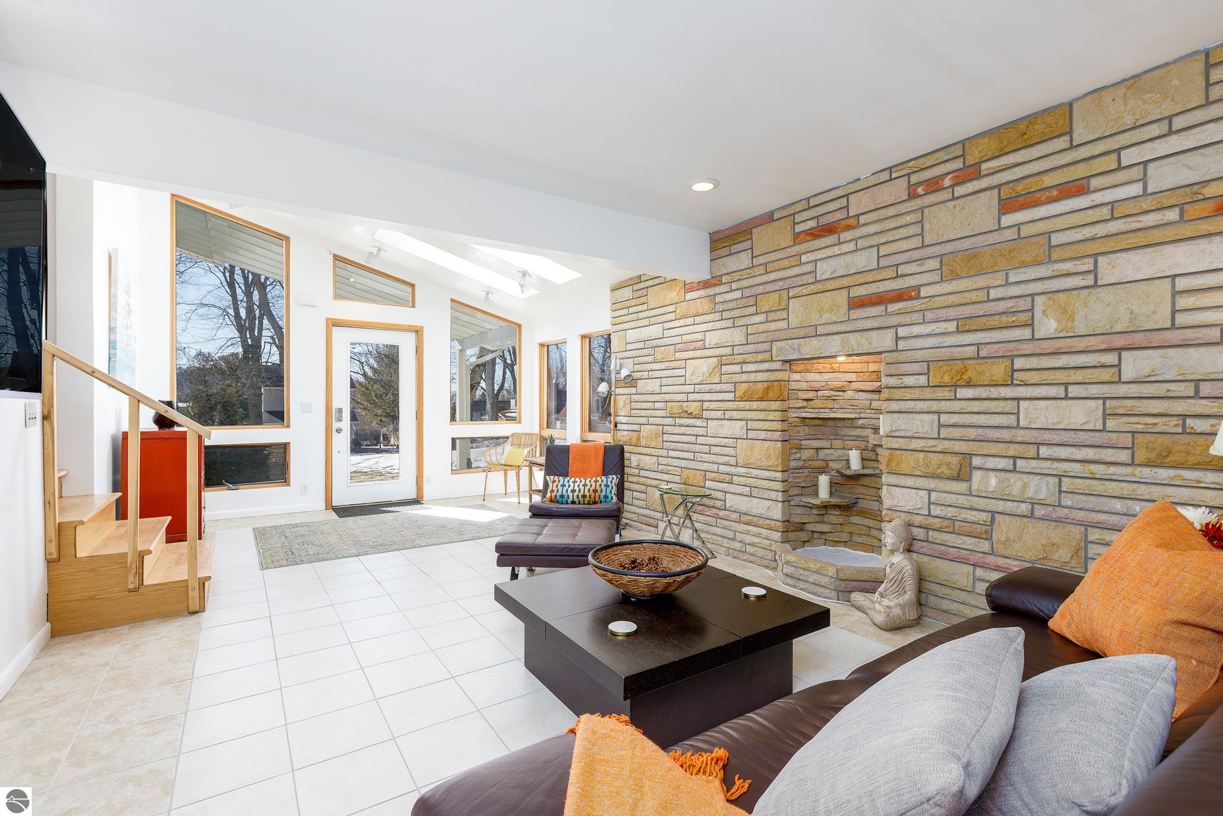 Frankfort, Michigan, 49635, United States, 6 Bedrooms Bedrooms, ,2 BathroomsBathrooms,Residential,For Sale,2023193