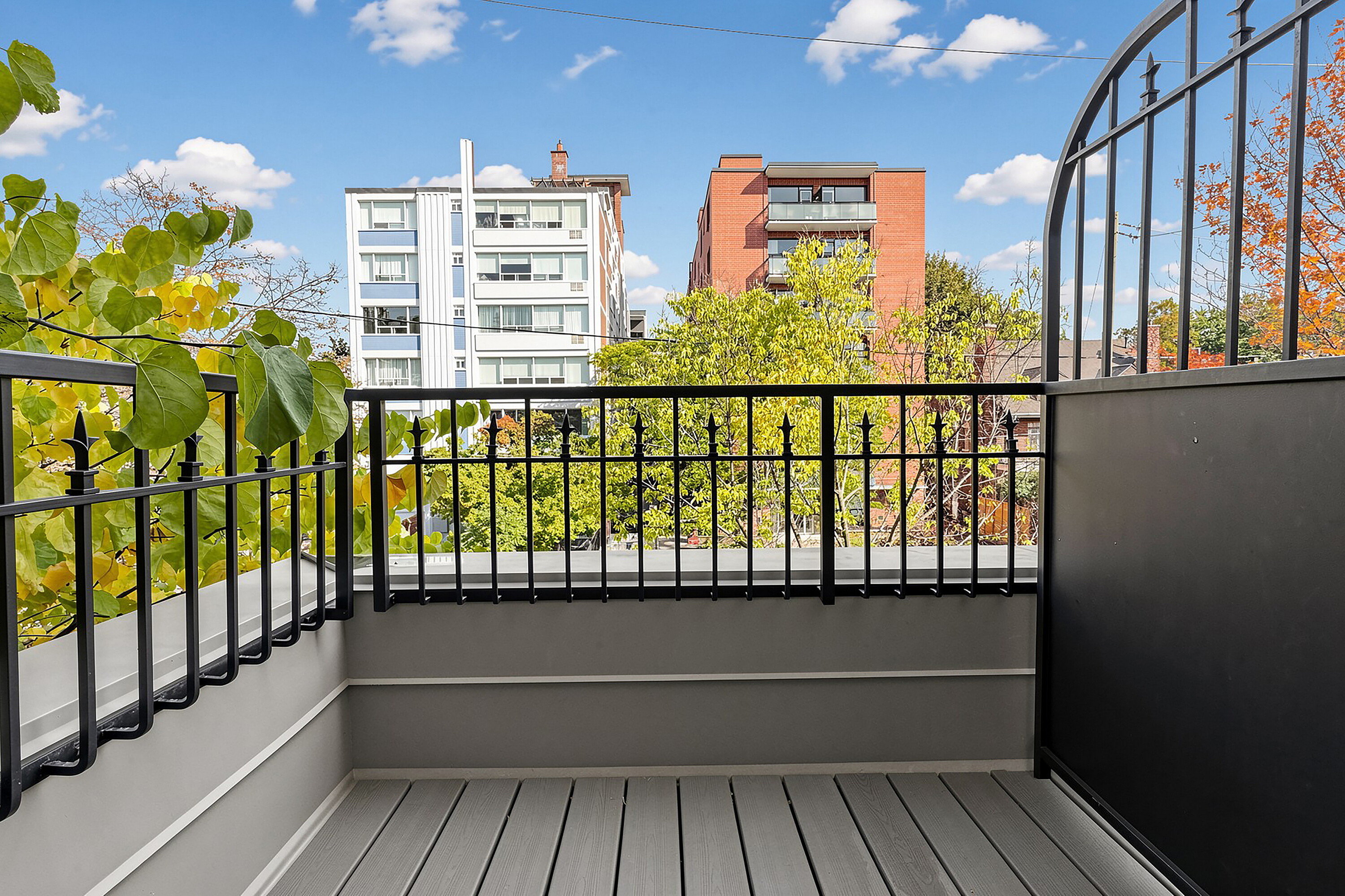 Elegant Townhome in South Hill - 物件實景