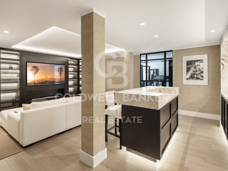 Marbella, Andalusia, ES, 5 Bedrooms Bedrooms, ,5 BathroomsBathrooms,Residential,For Sale,1760683