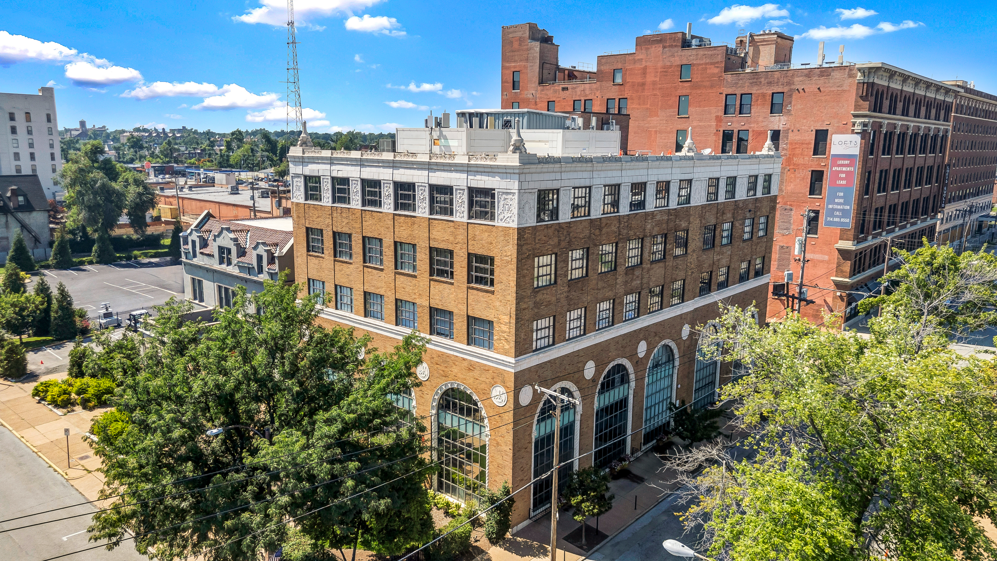  Experience sophisticated urban living at the Maison Lofts - 物件實景