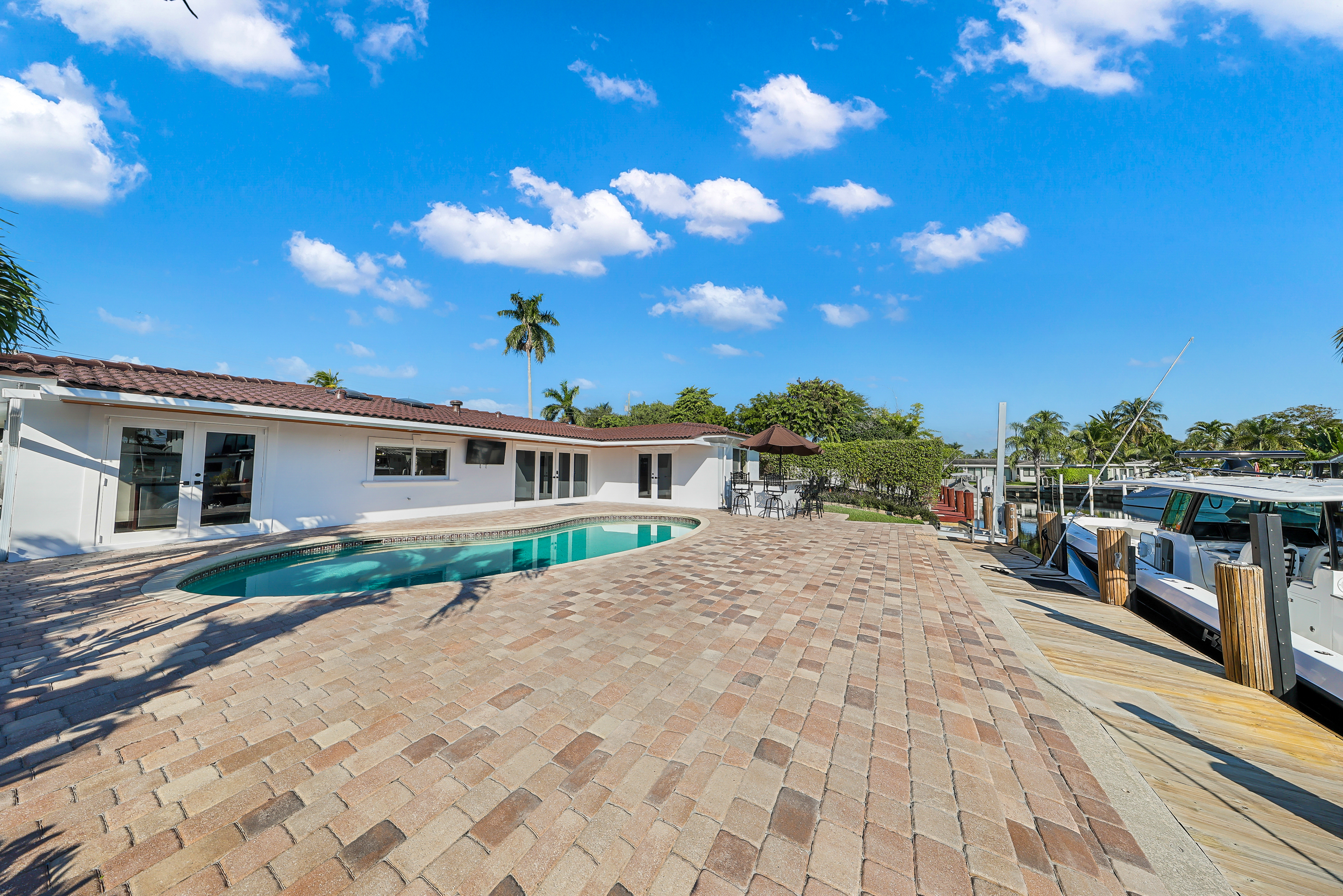  800 SE 3rd Ter, Pompano Beach, FL, 33060 - 物件實景