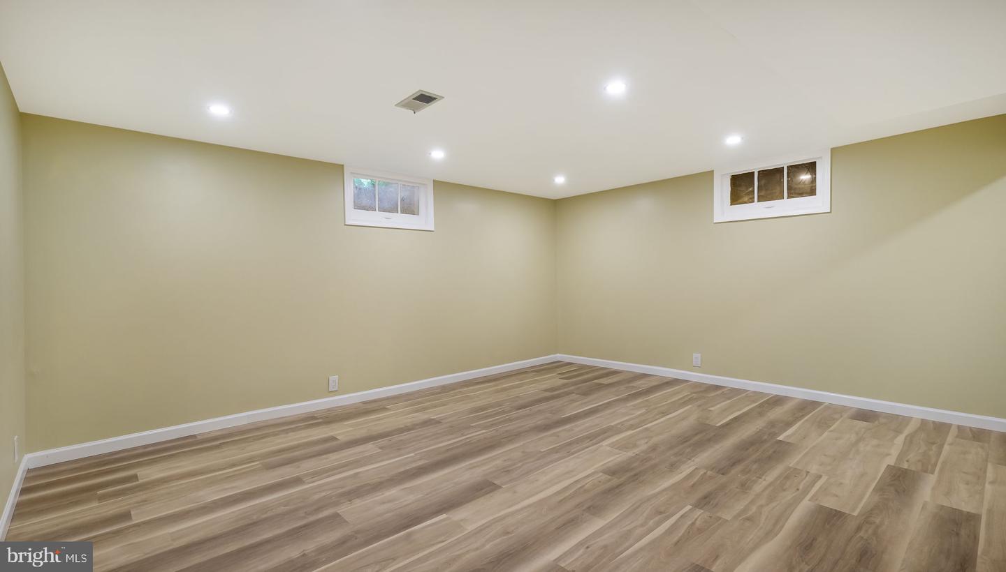 Media, Pennsylvania, 19063, United States, 4 Bedrooms Bedrooms, ,2 BathroomsBathrooms,Residential,For Sale,1906049