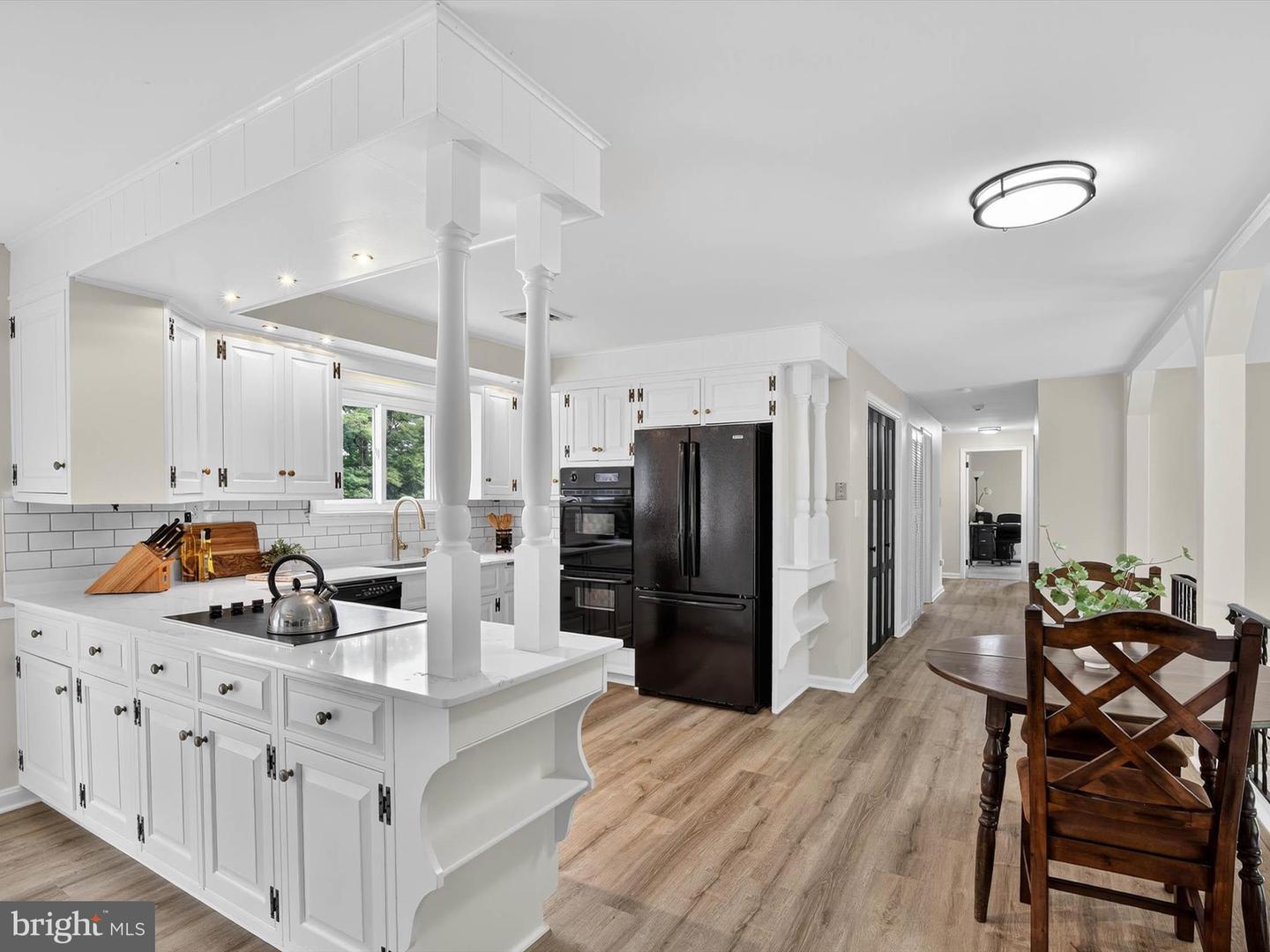 Lancaster, Pennsylvania, 17601, United States, 4 Bedrooms Bedrooms, ,3 BathroomsBathrooms,Residential,For Sale,2003108