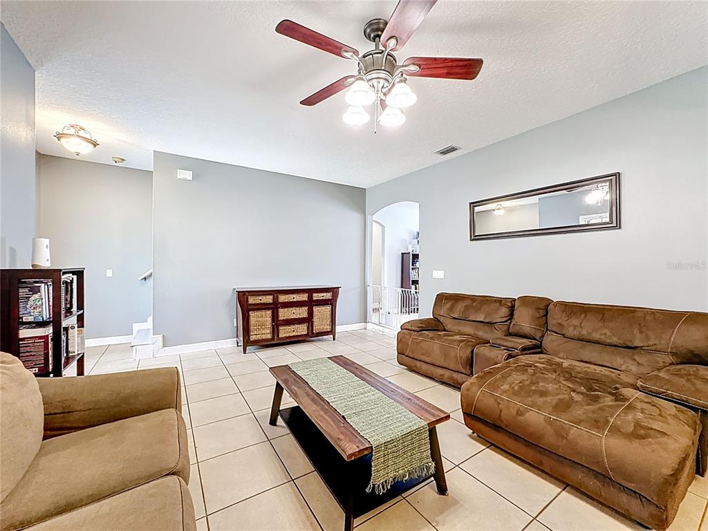 Oviedo, Florida, 32765, United States, 5 Bedrooms Bedrooms, ,3 BathroomsBathrooms,Residential,For Sale,1903894