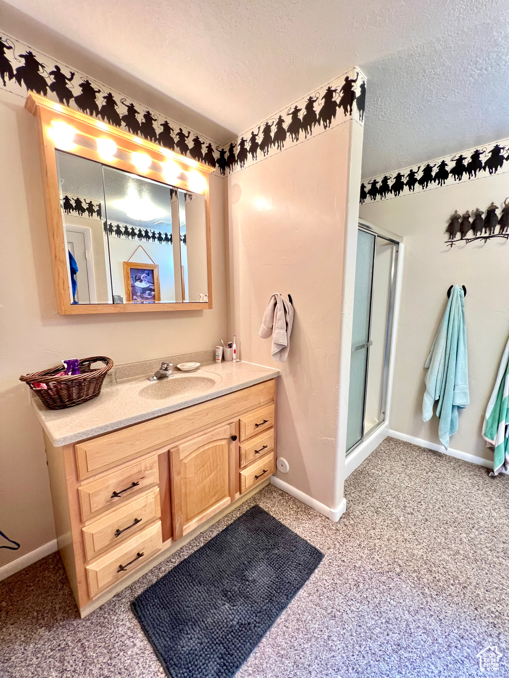 Richfield, Utah, 84701, United States, 5 Bedrooms Bedrooms, ,3 BathroomsBathrooms,Residential,For Sale,1761886