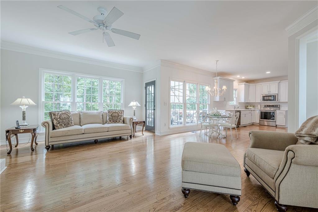 Cumming, Georgia, 30041, United States, 5 Bedrooms Bedrooms, ,5 BathroomsBathrooms,Residential,For Sale,1919838