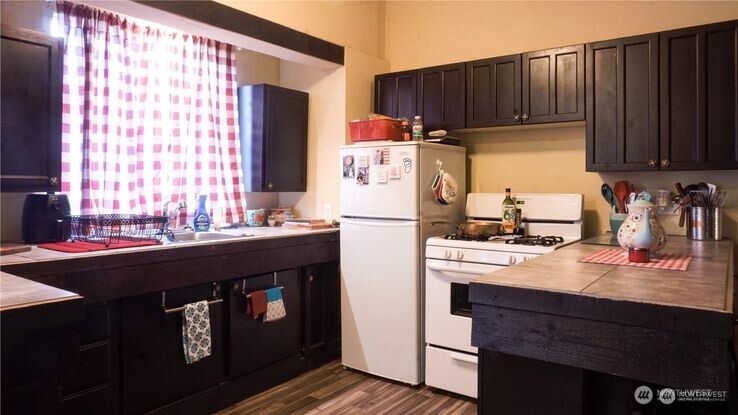 Concrete, Washington, 98237, United States, ,Residential,For Sale,1889734