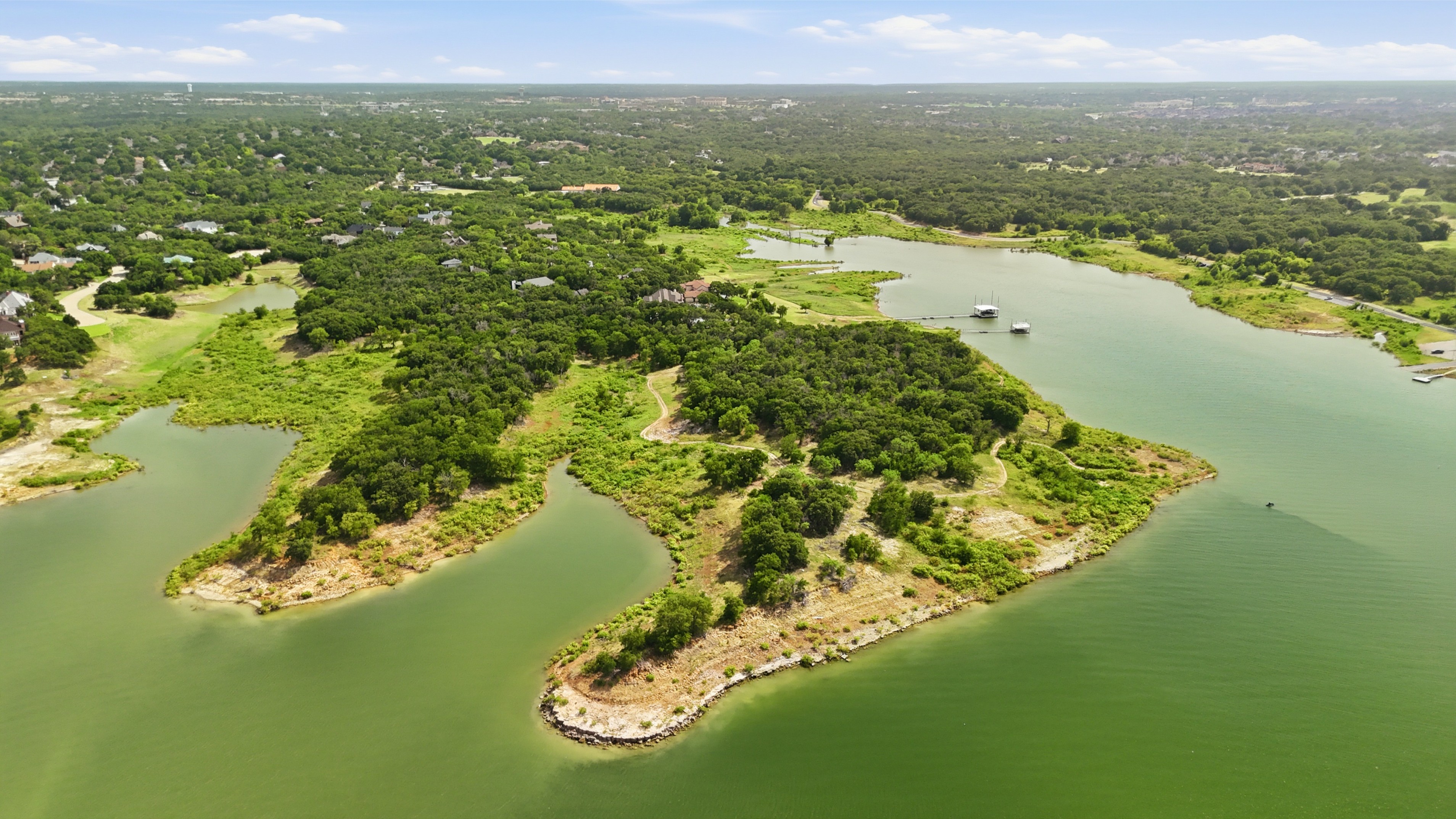  2930 Peninsula Drive, Grapevine, TX, 76051 - 物件實景
