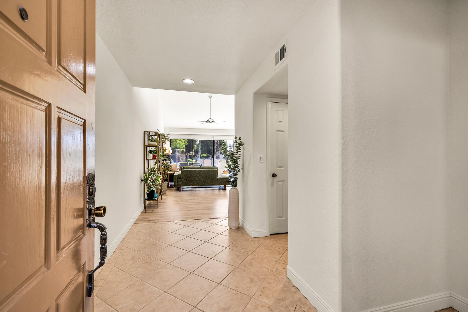 Palm Desert, California, 92260, United States, 2 Bedrooms Bedrooms, ,2 BathroomsBathrooms,Residential,For Sale,1987933