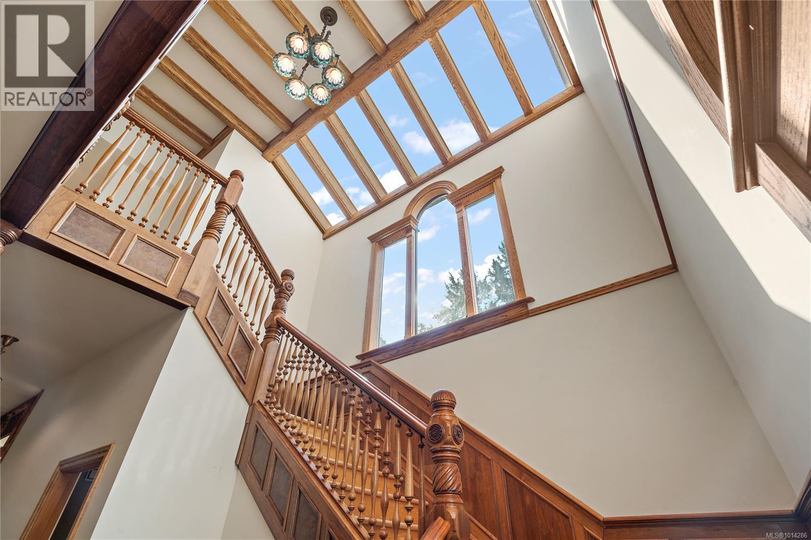 NORTH SAANICH, British Columbia, V8L 5P8, CA, 7 Bedrooms Bedrooms, ,10 BathroomsBathrooms,Residential,For Sale,1950627