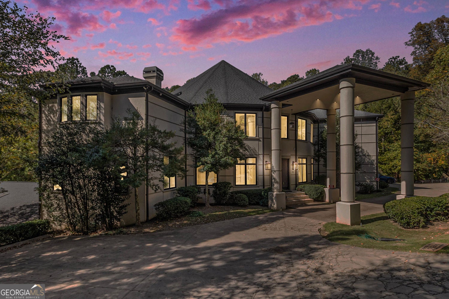 Alpharetta, Georgia, 30022, United States, 7 Bedrooms Bedrooms, ,11 BathroomsBathrooms,Residential,For Sale,1972068