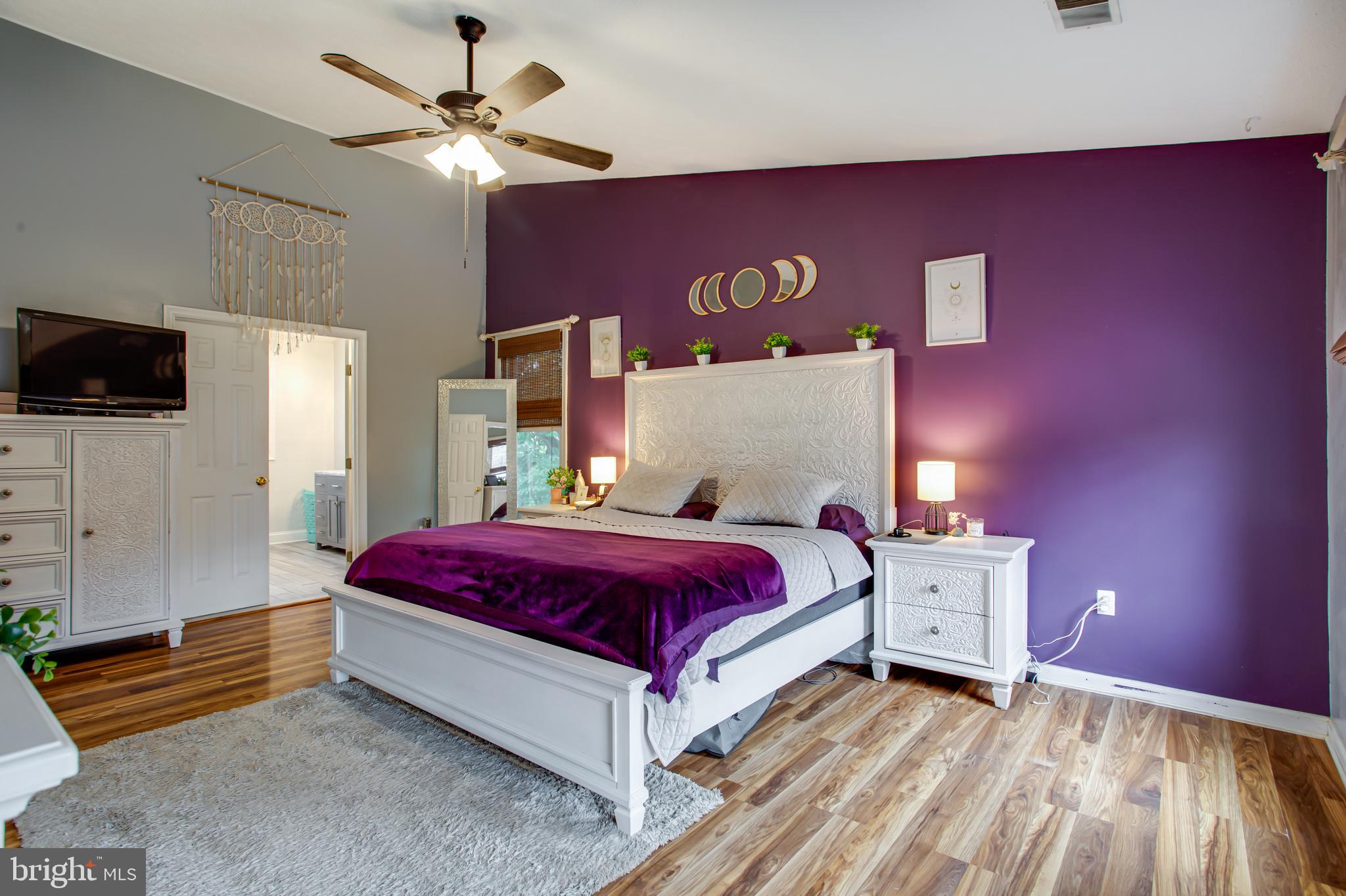 Waldorf, Maryland, 20601, United States, 5 Bedrooms Bedrooms, ,5 BathroomsBathrooms,Residential,For Sale,1977344