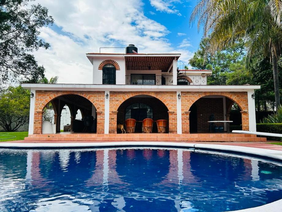 Linda Vista, Ixtlahuacán de los Membrillos, Jalisco, 45850, Mexico, 4 Bedrooms Bedrooms, ,2 BathroomsBathrooms,Residential,For Sale,Linda Vista,1619630