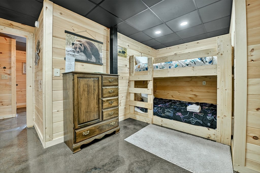 Ellijay, Georgia, 30540, United States, 3 Bedrooms Bedrooms, ,3 BathroomsBathrooms,Residential,For Sale,1916949