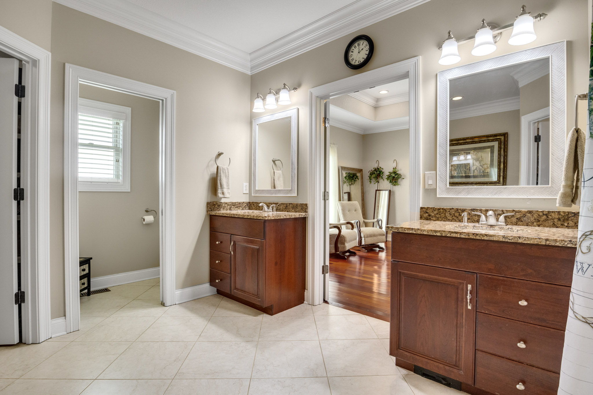 Sevierville, Tennessee, 37876, United States, 3 Bedrooms Bedrooms, ,3 BathroomsBathrooms,Residential,For Sale,1979818